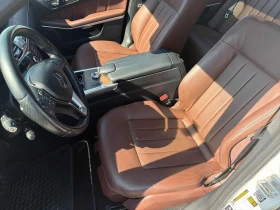 Mercedes-Benz E 400 4MATIC * ПАНОРАМА * CARFAX * 44К КМ * , снимка 6