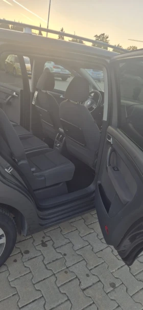 VW Touran 1Т3, снимка 5