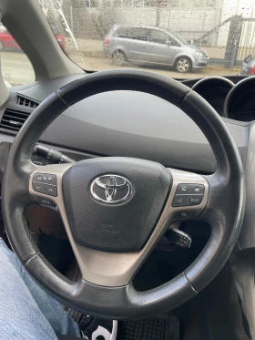 Toyota Verso S 2.0 D4D, 3 КЛЮЧА, СЕРВИЗНА ИСТОРИЯ, снимка 8