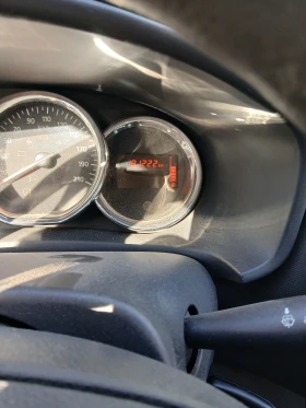 Toyota Corolla verso | Mobile.bg    16