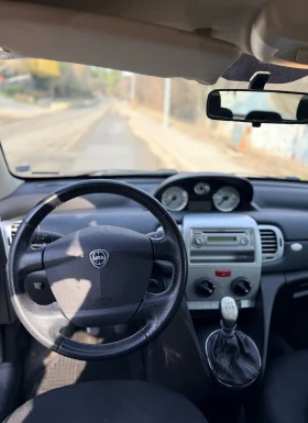 Lancia Ypsilon Lancia Ypsilon 1.4 бензин + фабрична газ - 1700 € / 3324.91 лв. - 35776770 9