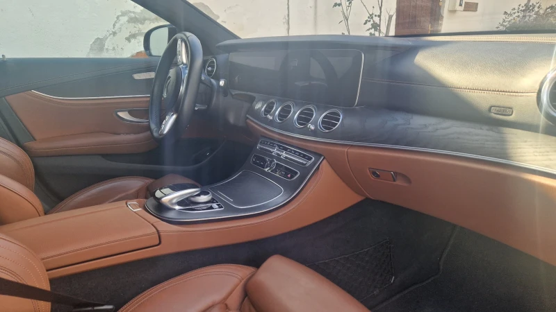 Mercedes-Benz E 400, снимка 7 - Автомобили и джипове - 47568453