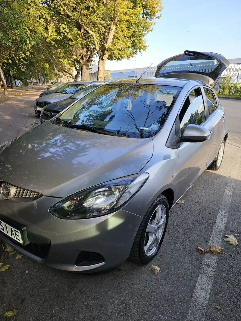 Mazda 2, снимка 6 - Автомобили и джипове - 47568898