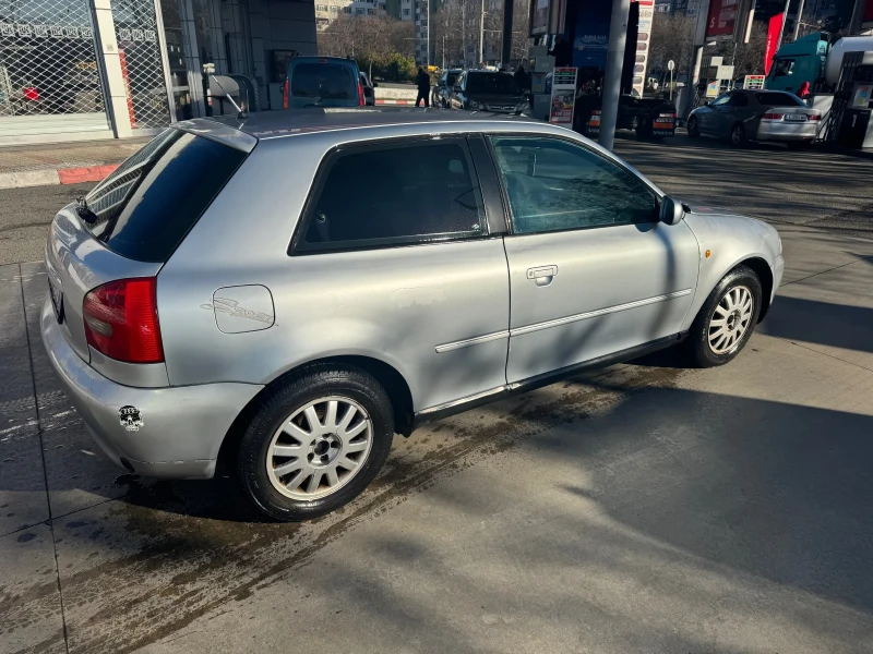 Audi A3 1.8 ГАЗ/Бензин, снимка 5 - Автомобили и джипове - 48517656