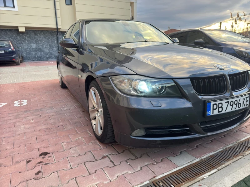 BMW 330 Нави!, снимка 2 - Автомобили и джипове - 48549177