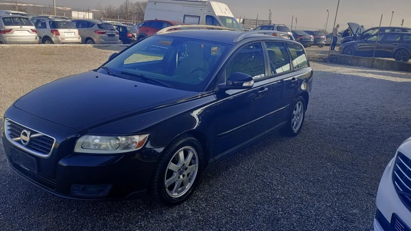 Volvo V50 1.6HDI109кА/С, снимка 13 - Автомобили и джипове - 48848154