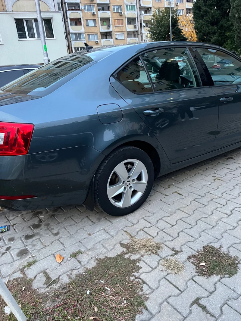 Skoda Octavia, снимка 4 - Автомобили и джипове - 52134914