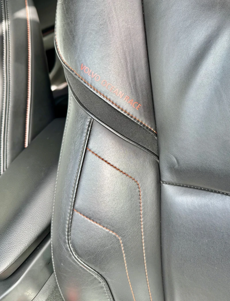 Volvo V40 Cross Country 2.0 D2 Ocean Race , снимка 13 - Автомобили и джипове - 52378783