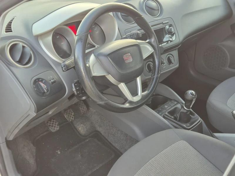 Seat Ibiza 1.2 TDI, снимка 11 - Автомобили и джипове - 52478786