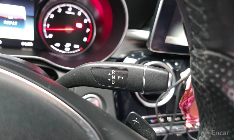 Mercedes-Benz C 200, снимка 9 - Автомобили и джипове - 53362415