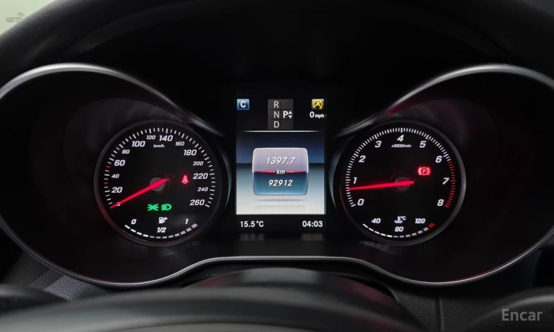 Mercedes-Benz C 200, снимка 8 - Автомобили и джипове - 53362415