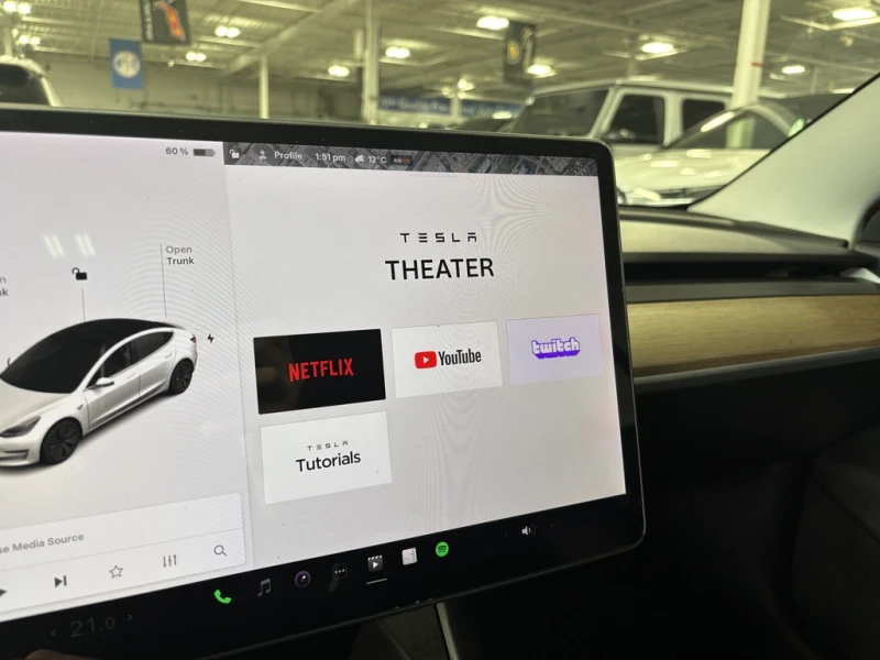 Tesla Model 3 Standard Range Plus| RWD| NAV| AUTOPILOT| WOOD| LE, снимка 14 - Автомобили и джипове - 53482968