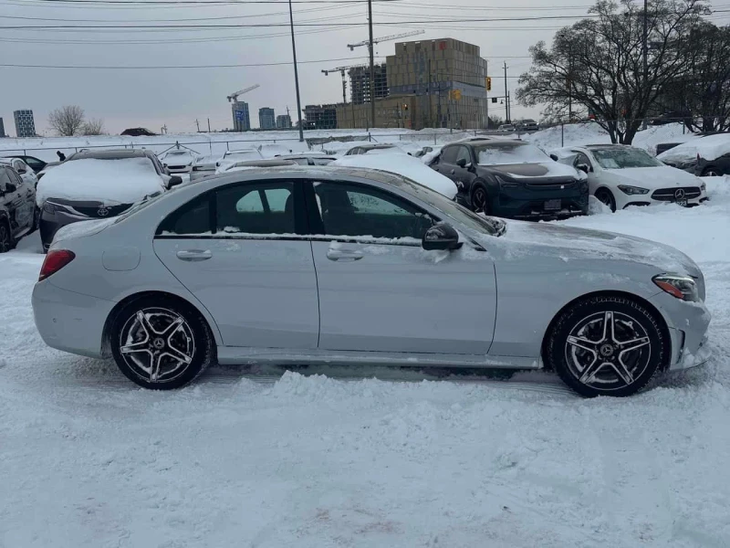 Mercedes-Benz C 300 * CARFAX * PANO* KEYLESS* ПОДГРЕВ* , снимка 3 - Автомобили и джипове - 53531915
