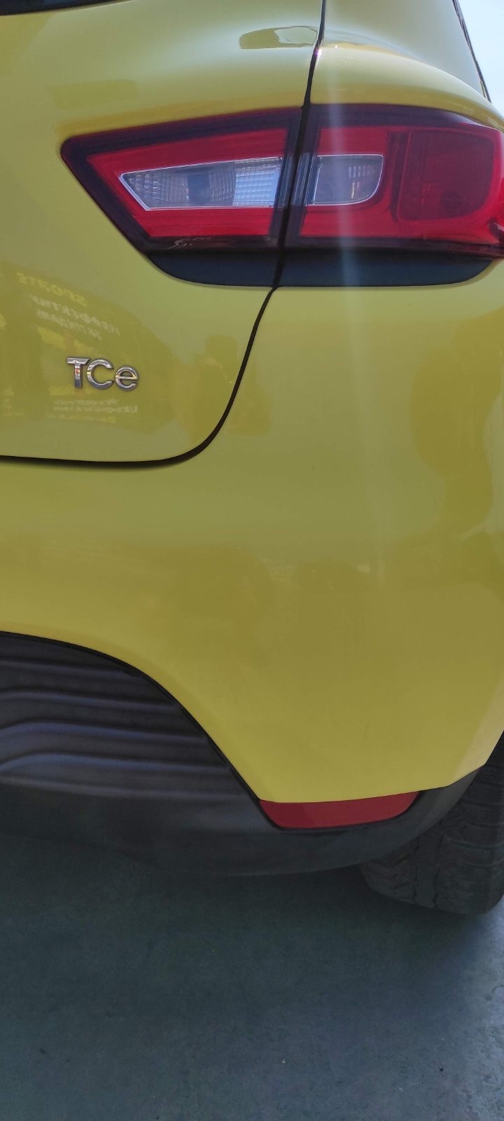 Renault Clio, снимка 6 - Автомобили и джипове - 46118712