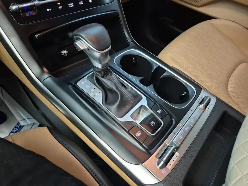 Kia Carnival Diesel 9-Seater Prestige🔥🔥🔥 | Mobile.bg � ����������� 8