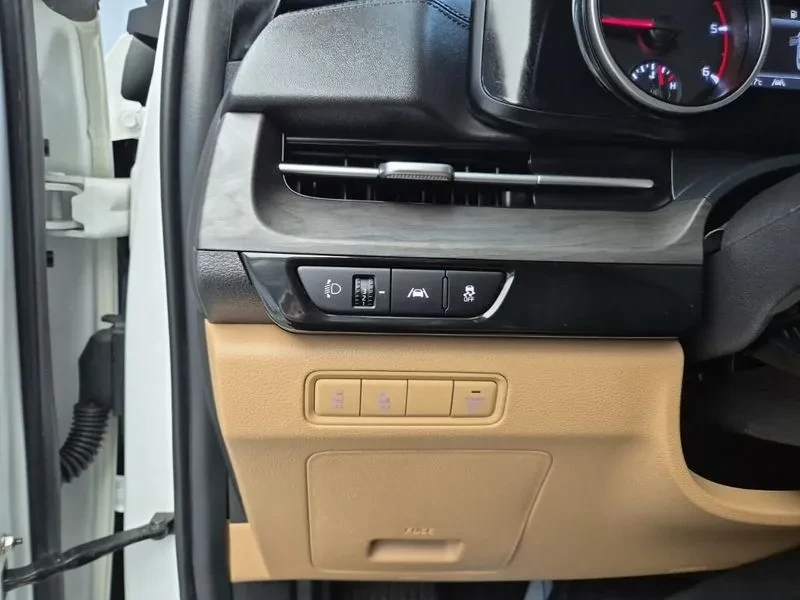Kia Carnival Diesel 9-Seater Prestige🔥🔥🔥 | Mobile.bg � ����������� 17