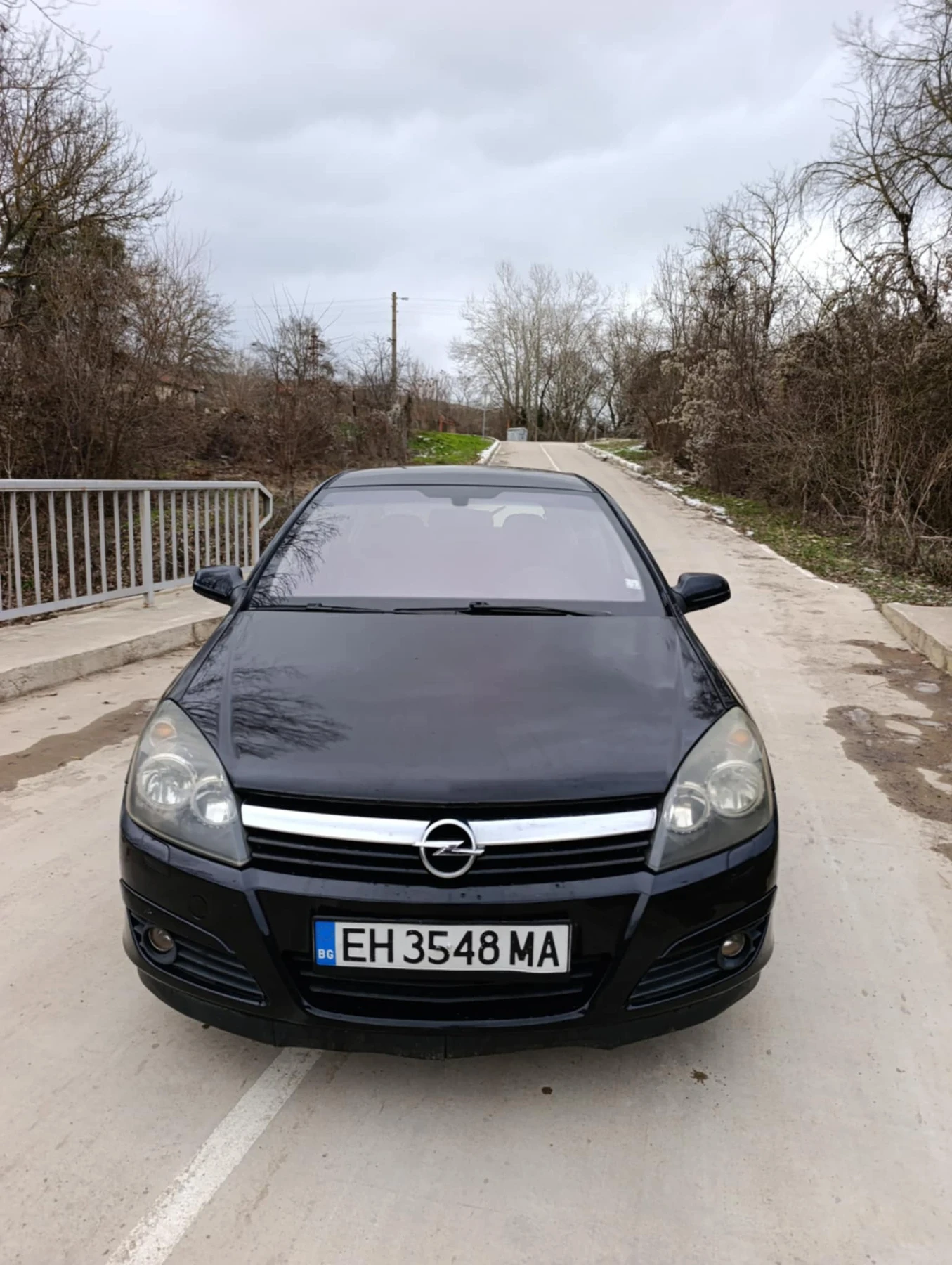 Opel Astra H, снимка 1