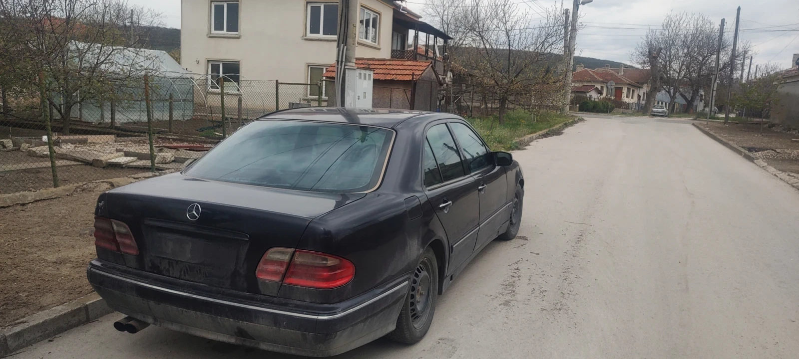 Mercedes-Benz E 320 3.2 - изображение 3