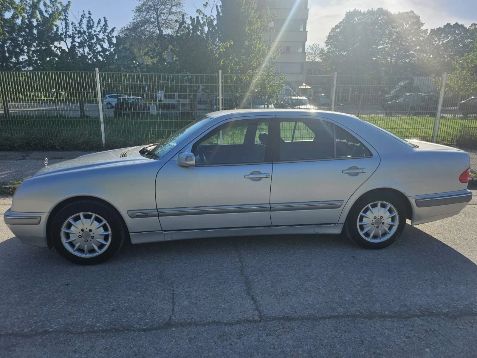 Mercedes-Benz E 200 Elegance compressor  - изображение 5