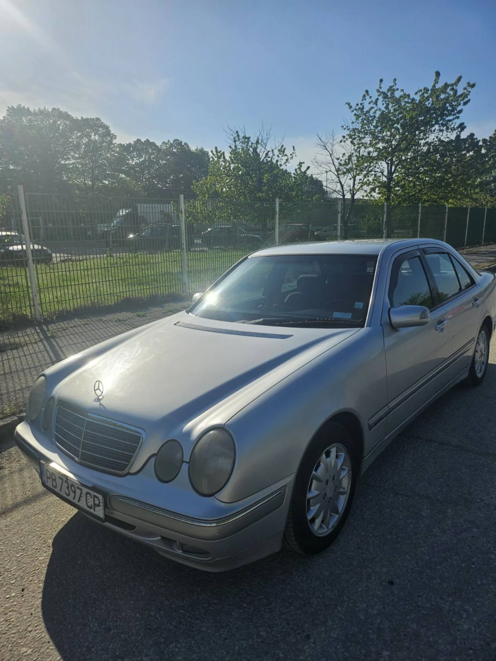 Mercedes-Benz E 200 Elegance compressor  - изображение 2