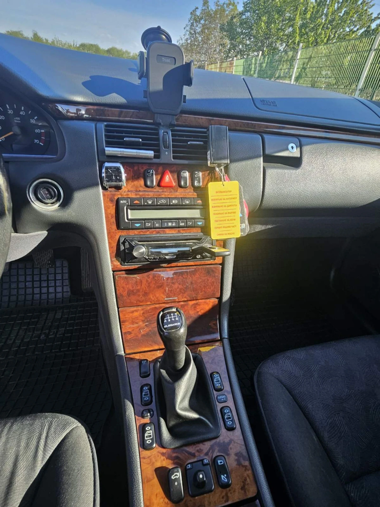 Mercedes-Benz E 200 Elegance compressor  - изображение 10