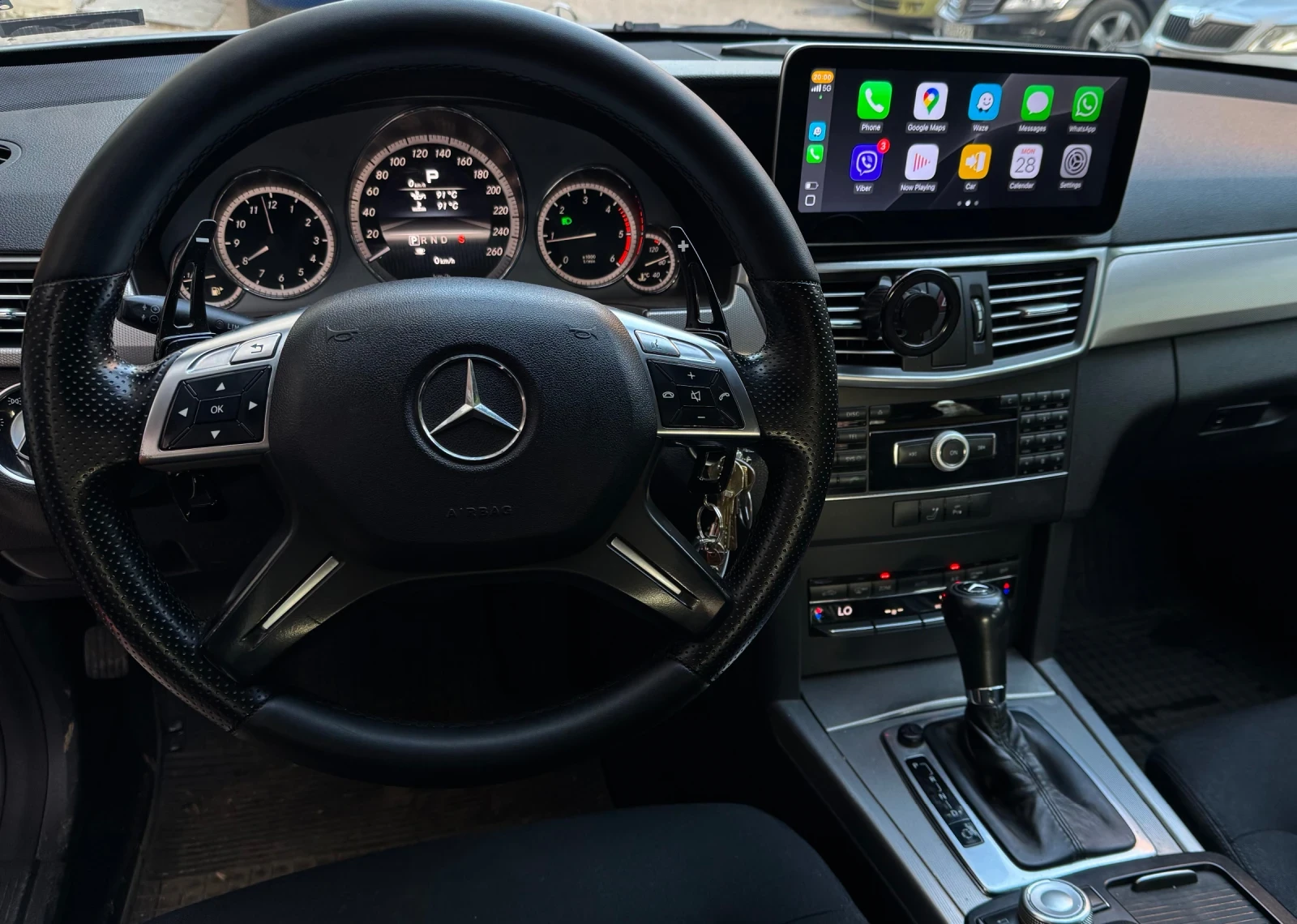 Mercedes-Benz E 220  - изображение 2
