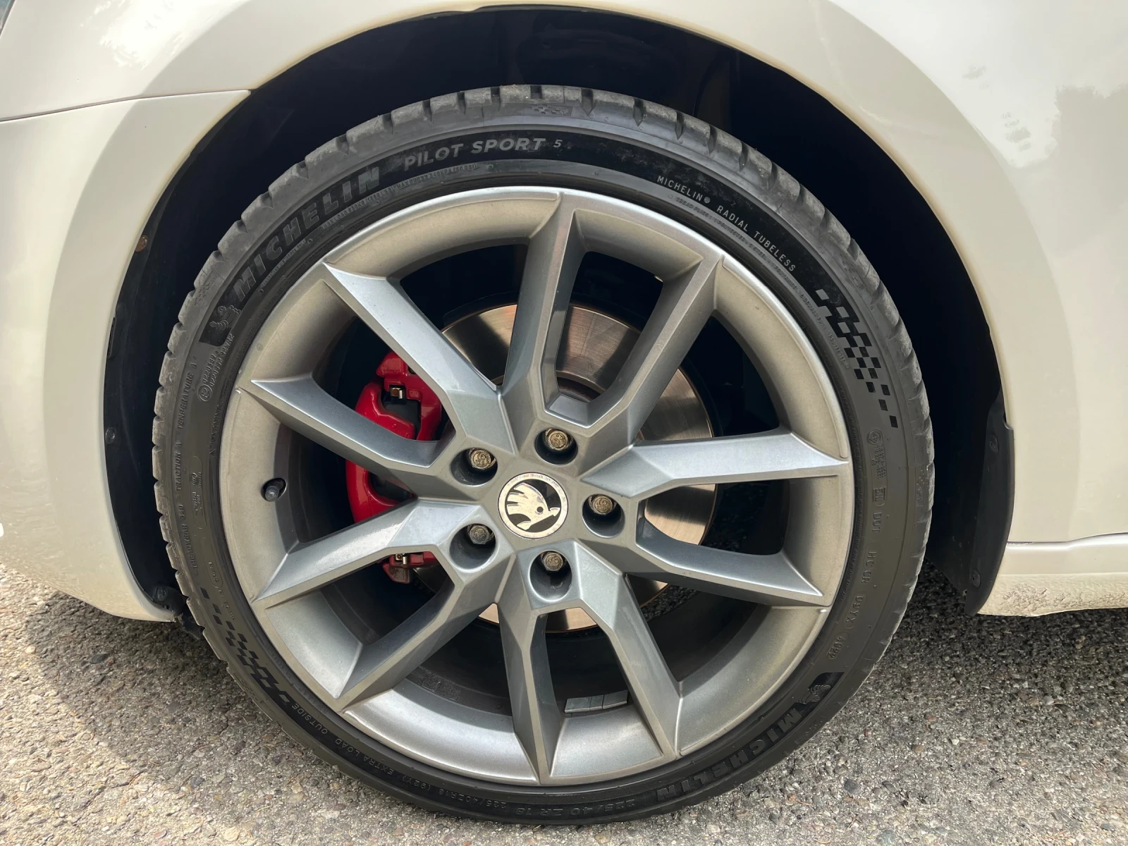Skoda Octavia VRS - изображение 9