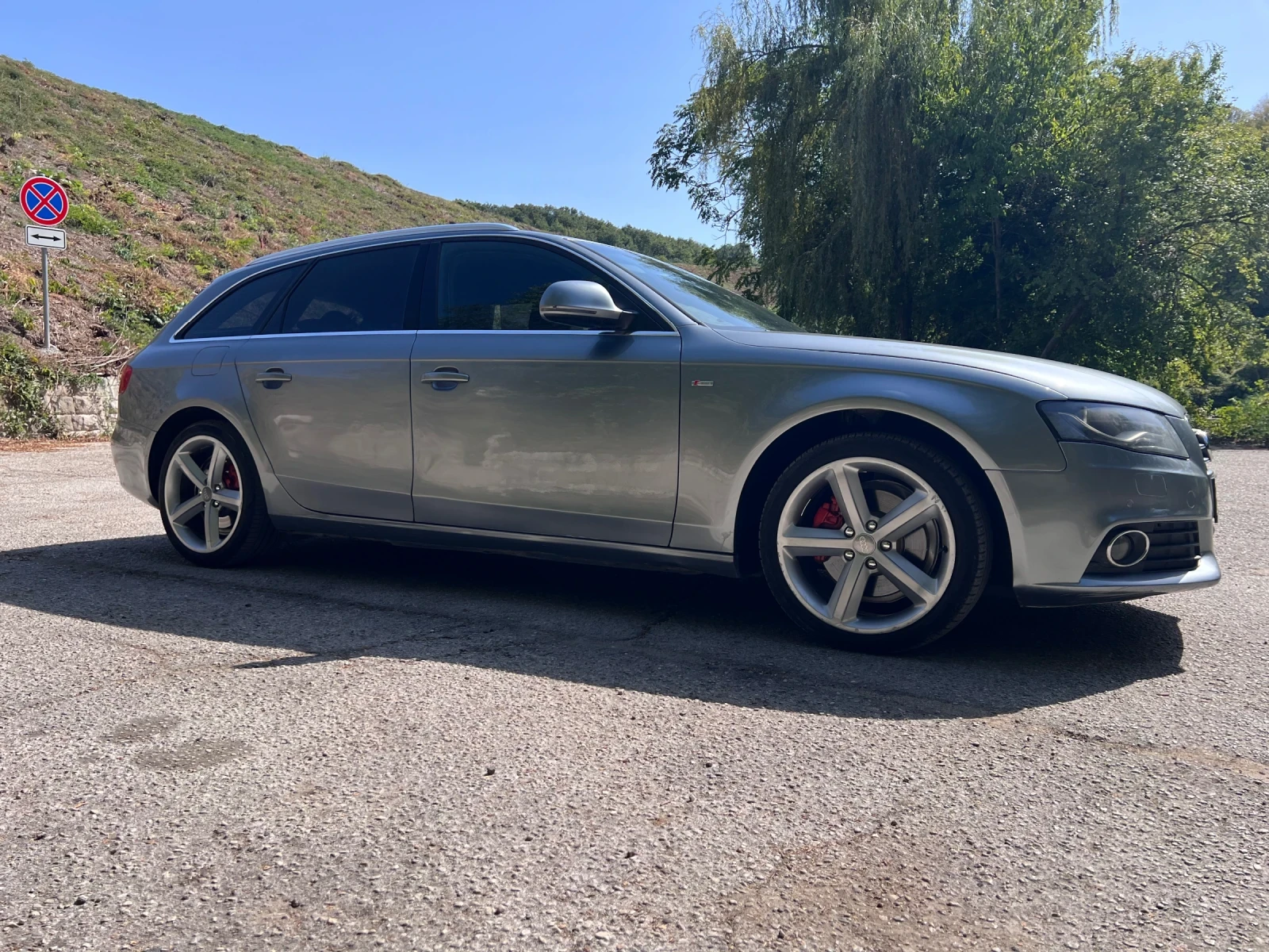 Audi A4  - изображение 2