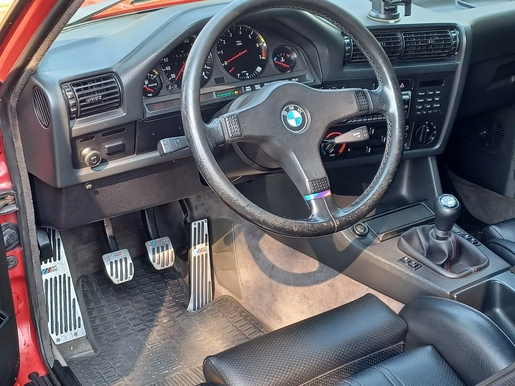 BMW 325 is * * CARFAX * * АВТО КРЕДИТ * *  - изображение 7