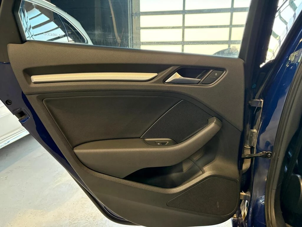 Audi A3 * 4dr quattro 2.0T Komfort* *   !*  | Mobile.bg   14