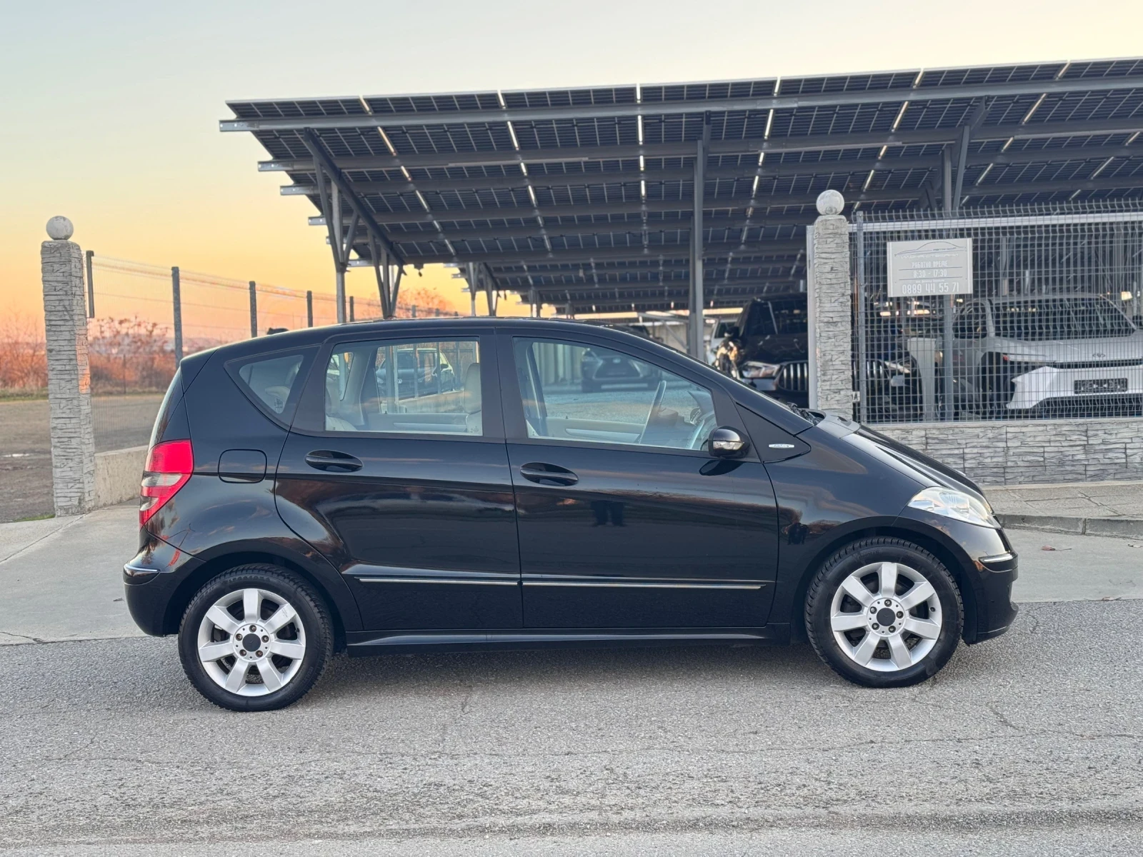 Mercedes-Benz A 150 i 95кс 103 хил.км* НАВИ* КОЖА* Панорама*  - изображение 6