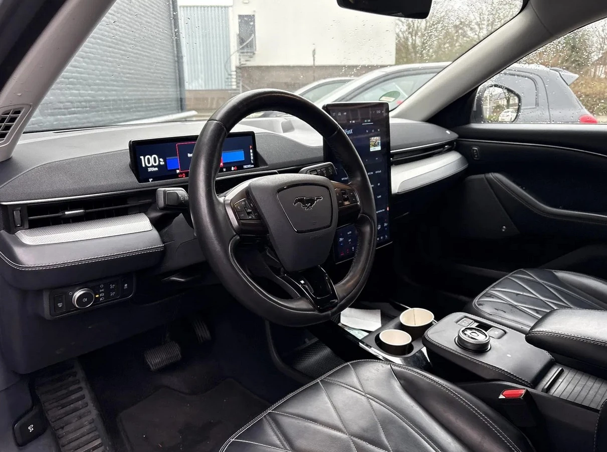 Ford Mustang Mach-E 76 КВ, Лизинг, Перфектна - изображение 4