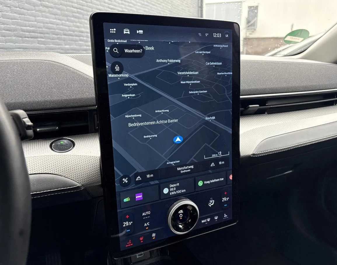 Ford Mustang Mach-E 76 КВ, Лизинг, Перфектна, снимка 12 - Автомобили и джипове - 53752271