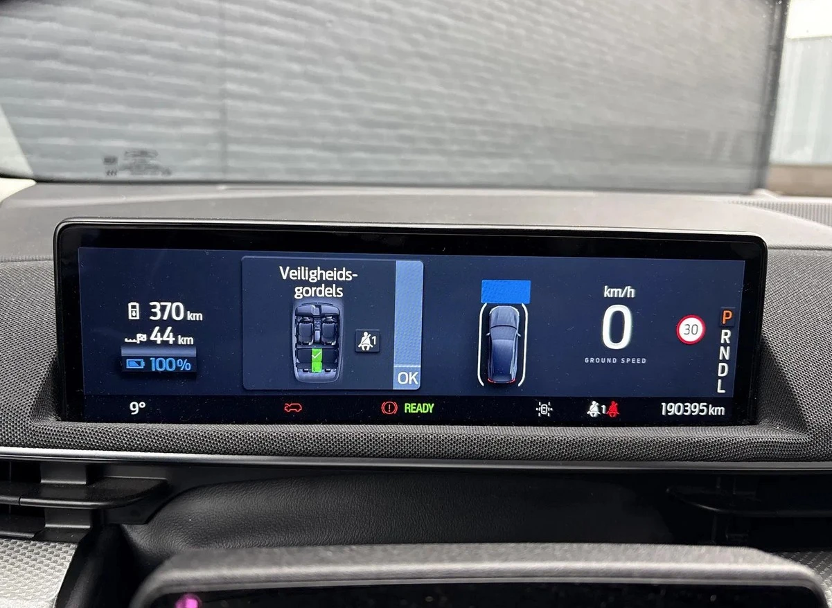 Ford Mustang Mach-E 76 КВ, Лизинг, Перфектна, снимка 16 - Автомобили и джипове - 53752271