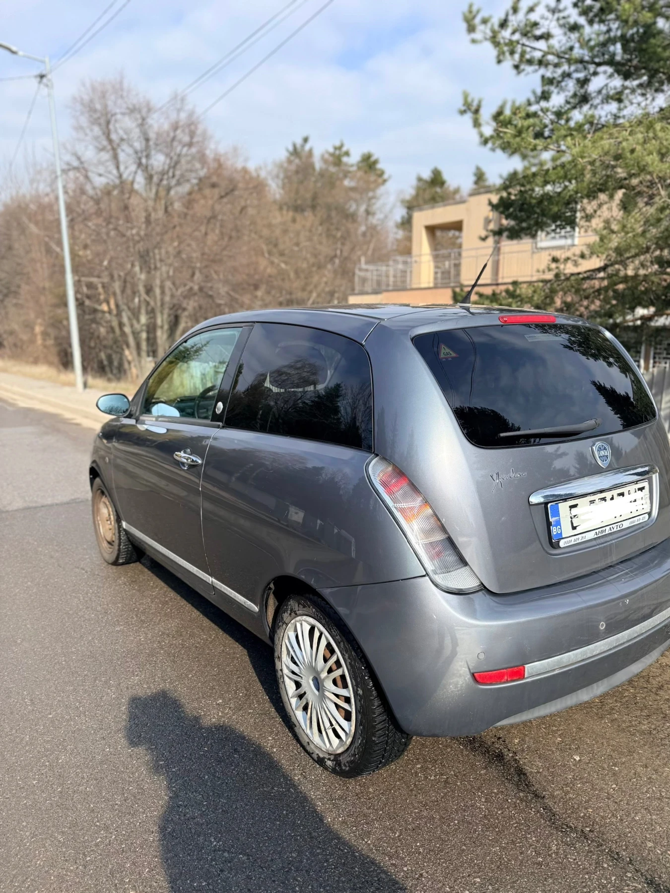 Lancia Ypsilon Lancia Ypsilon 1.4 бензин + фабрична газ, снимка 6 - Автомобили и джипове - 53871394