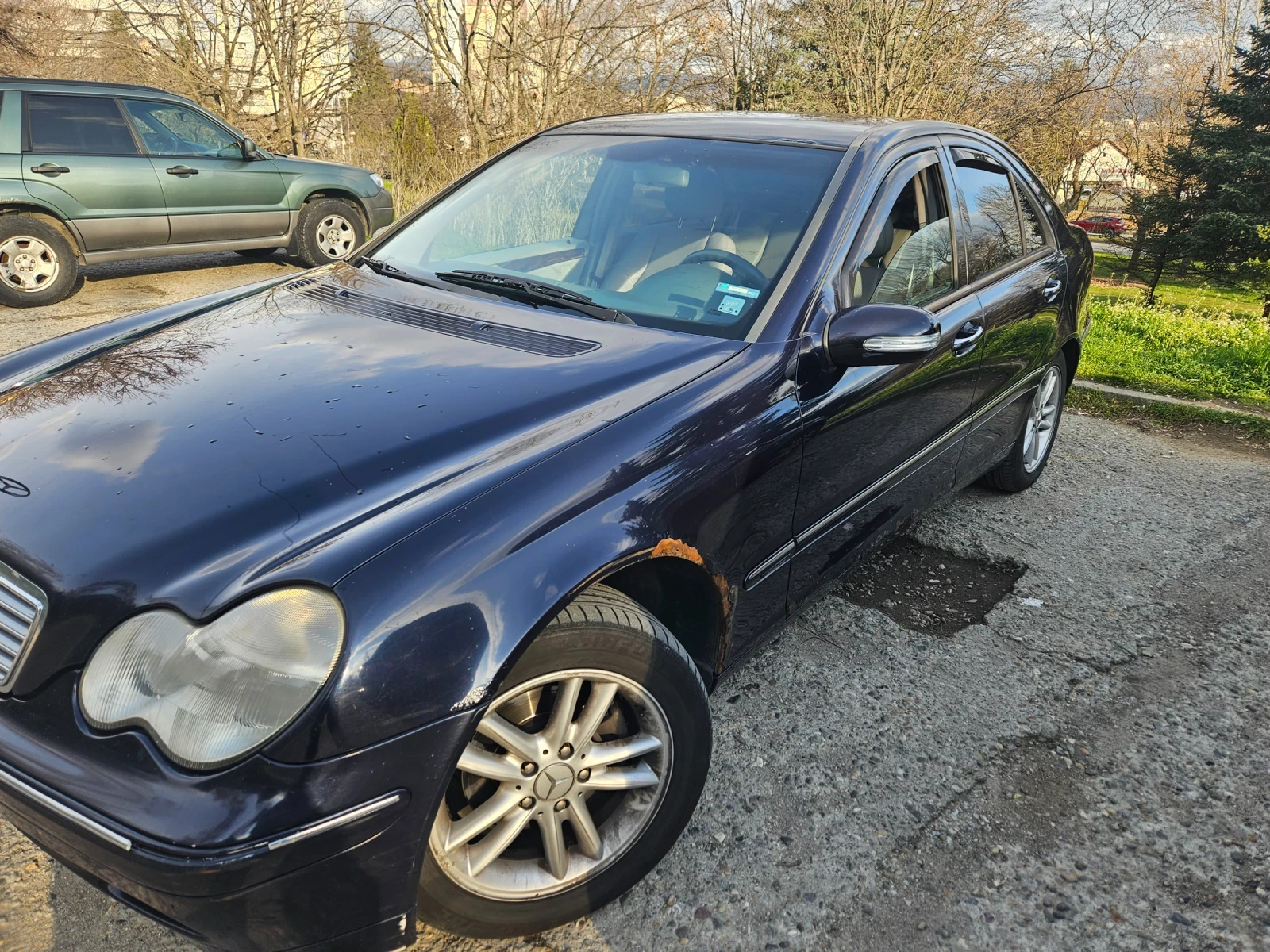 Mercedes-Benz C 200, снимка 5 - Автомобили и джипове - 54071727
