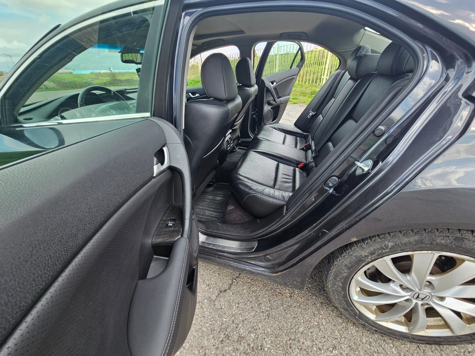 Honda Accord 2200куб.150к.с Новият Фейс!!!, снимка 8 - Автомобили и джипове - 54080864