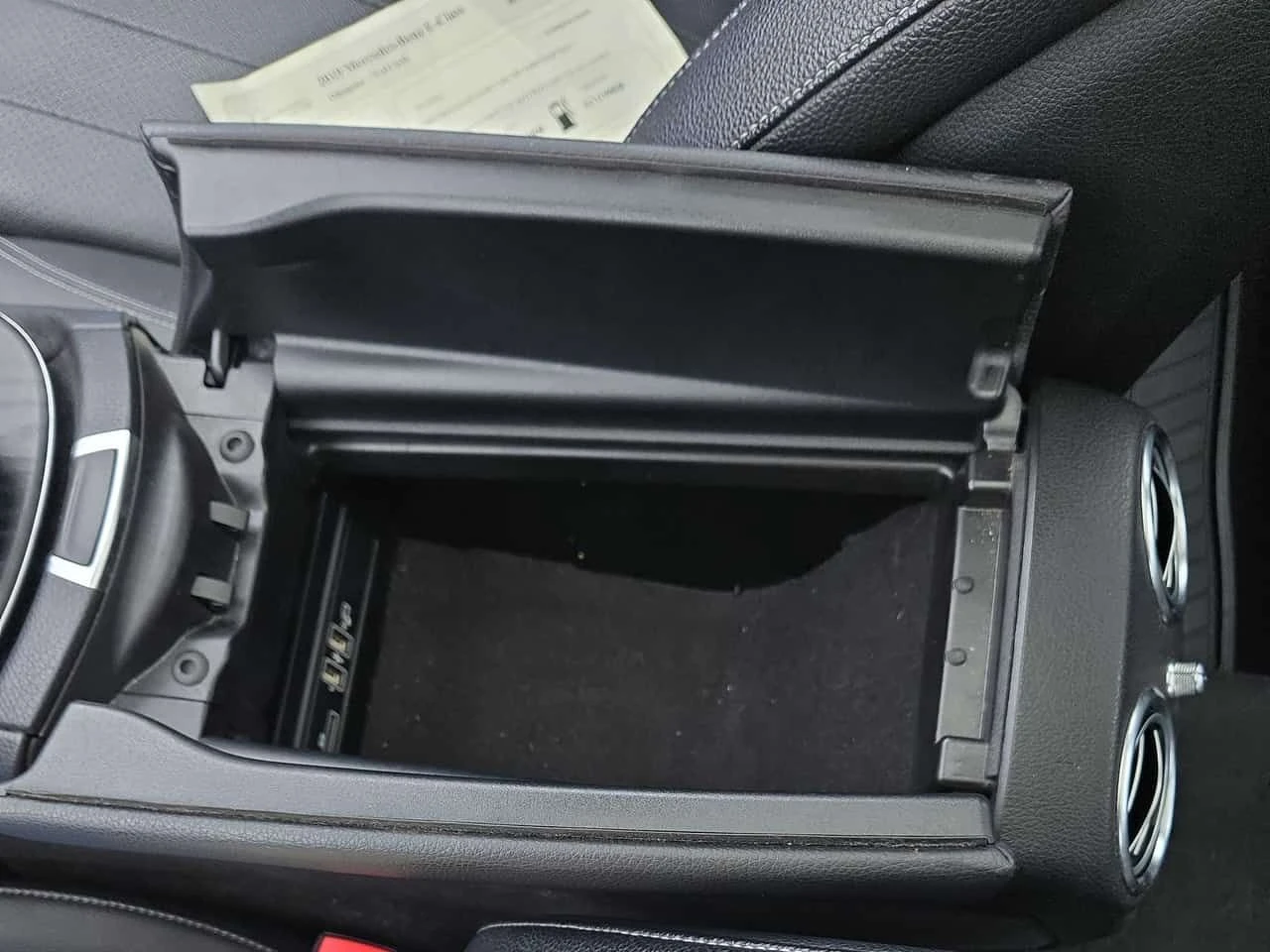 Mercedes-Benz E 300 4MATIC/BURMESTER/ПАНОРАМА/ПОДГРЕВИ, снимка 13 - Автомобили и джипове - 54492568