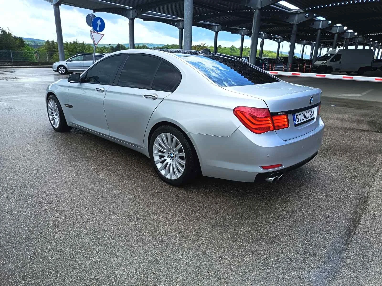 BMW 730 3.0D 245k.c., снимка 6 - Автомобили и джипове - 54492809