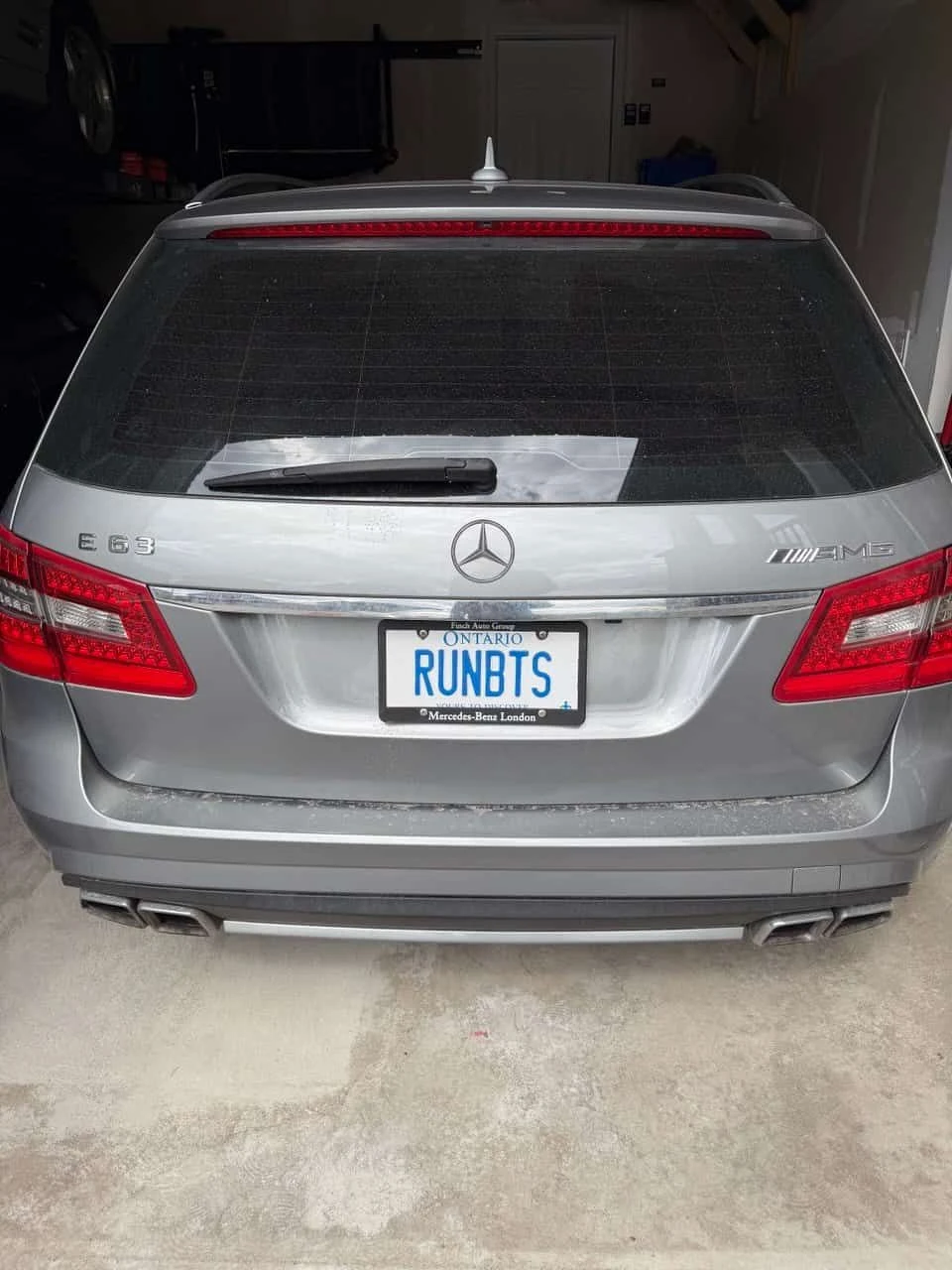Mercedes-Benz E 63 AMG * ГЛАВНО ПРЕДСТАВИТЕЛСТВО* KEY LESS* ДИСТРОНИК* ПА, снимка 5 - Автомобили и джипове - 54549685
