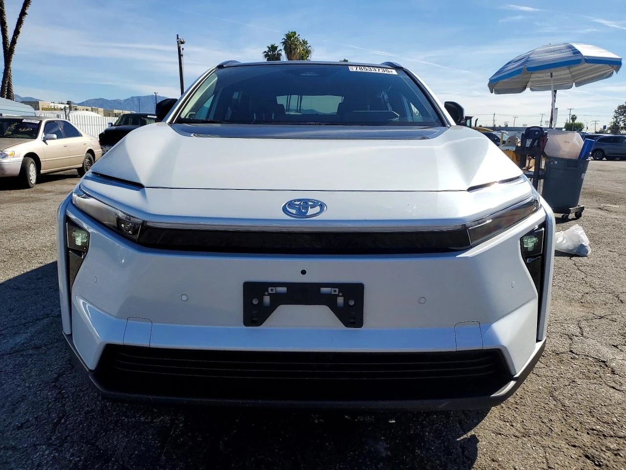 Toyota bZ4X 0.0l Bz Limited, снимка 5 - Автомобили и джипове - 54655011