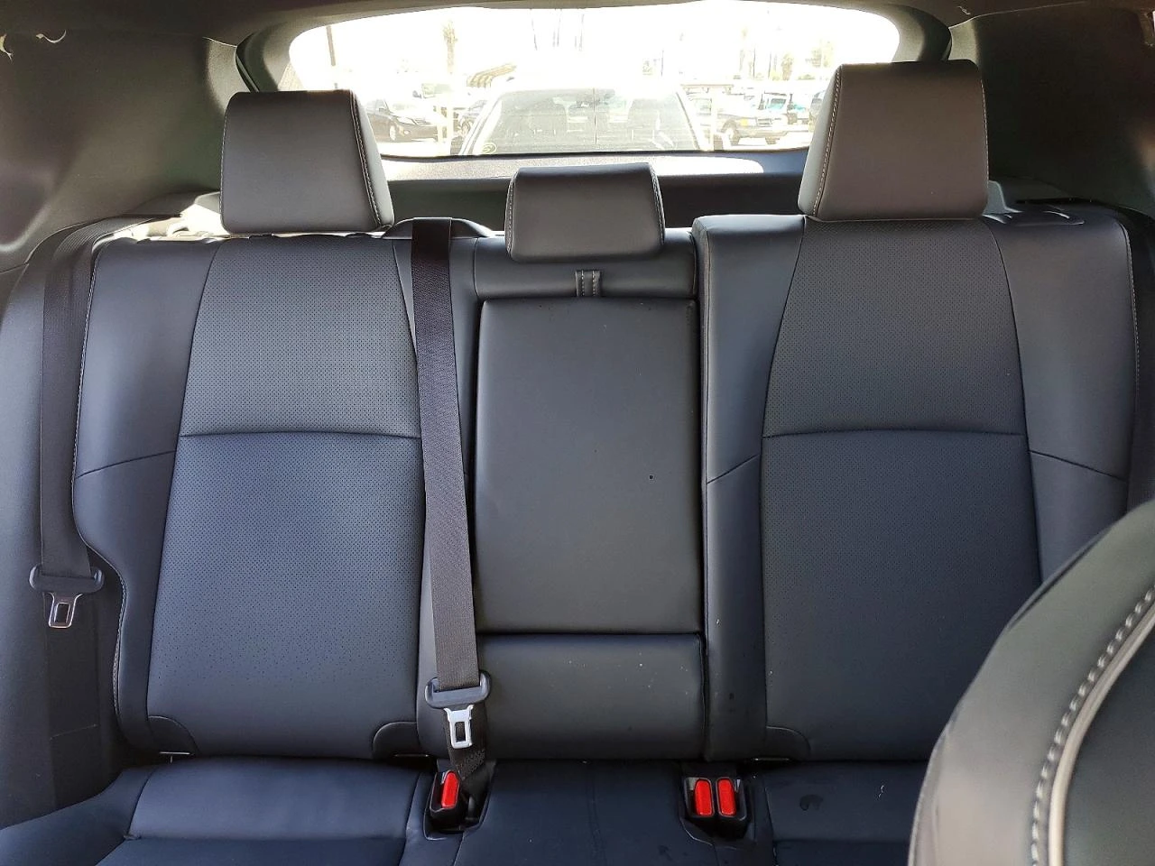 Toyota bZ4X 0.0l Bz Limited, снимка 10 - Автомобили и джипове - 54655011