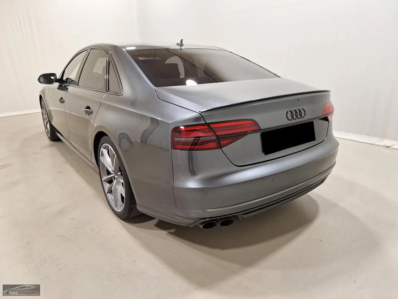 Audi S8 PLUS/605HP/QUTTRO/KERAMIK/CAM/HUD/701z, снимка 6 - Автомобили и джипове - 55486909