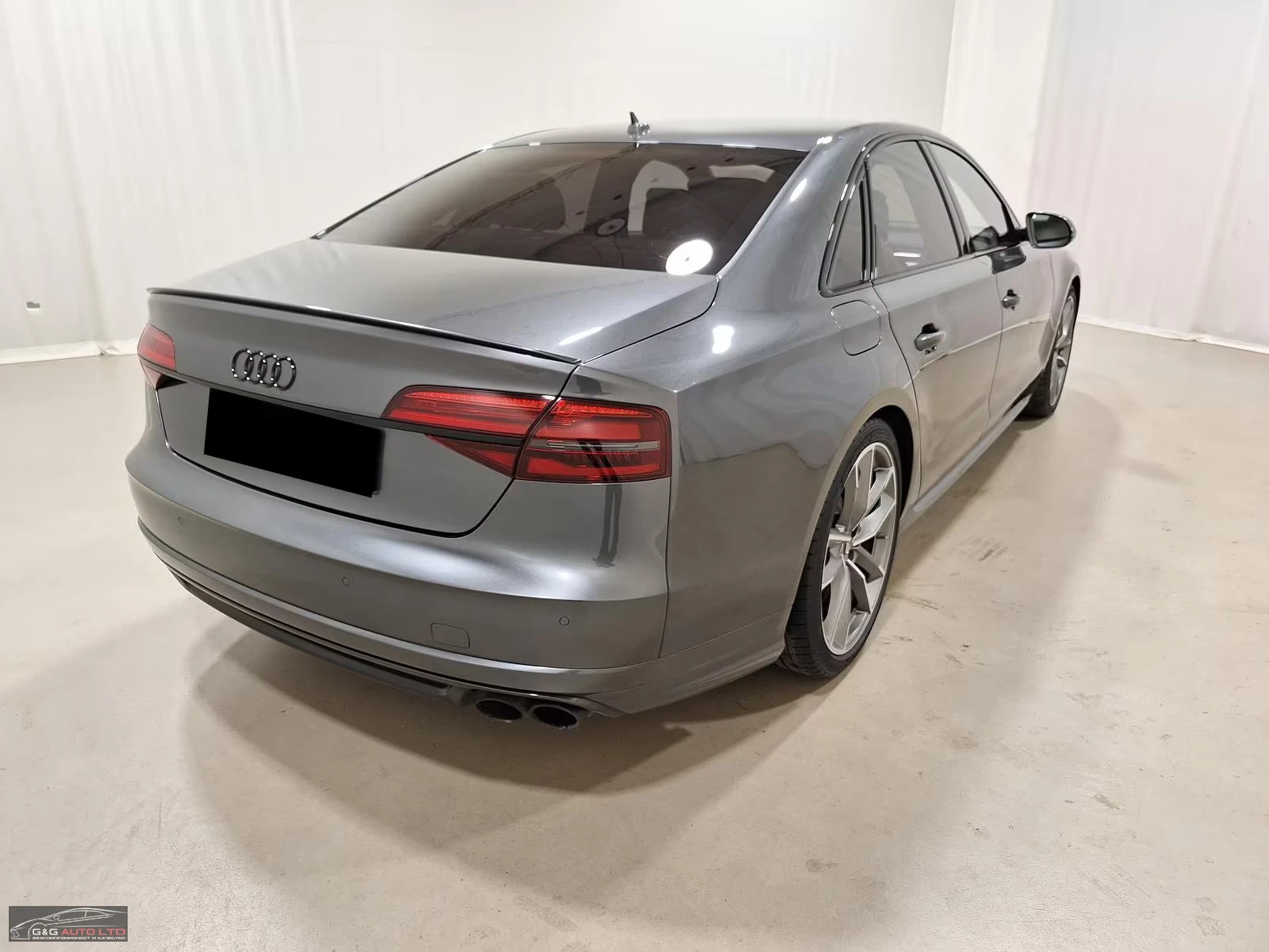Audi S8 PLUS/605HP/QUTTRO/KERAMIK/CAM/HUD/701z, снимка 9 - Автомобили и джипове - 55486909