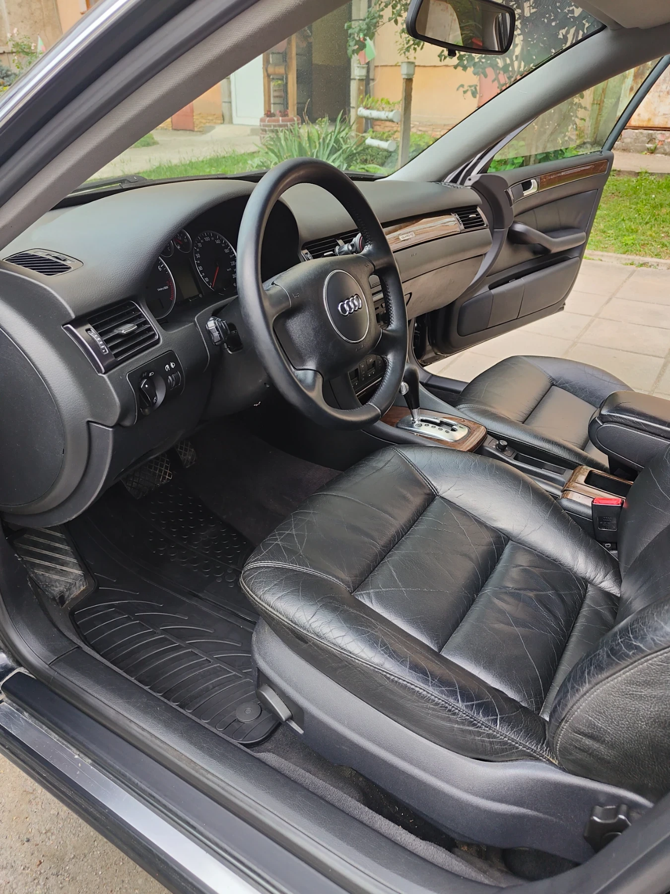 Audi A6 3.0i Quattro LPG, снимка 6 - Автомобили и джипове - 55582895