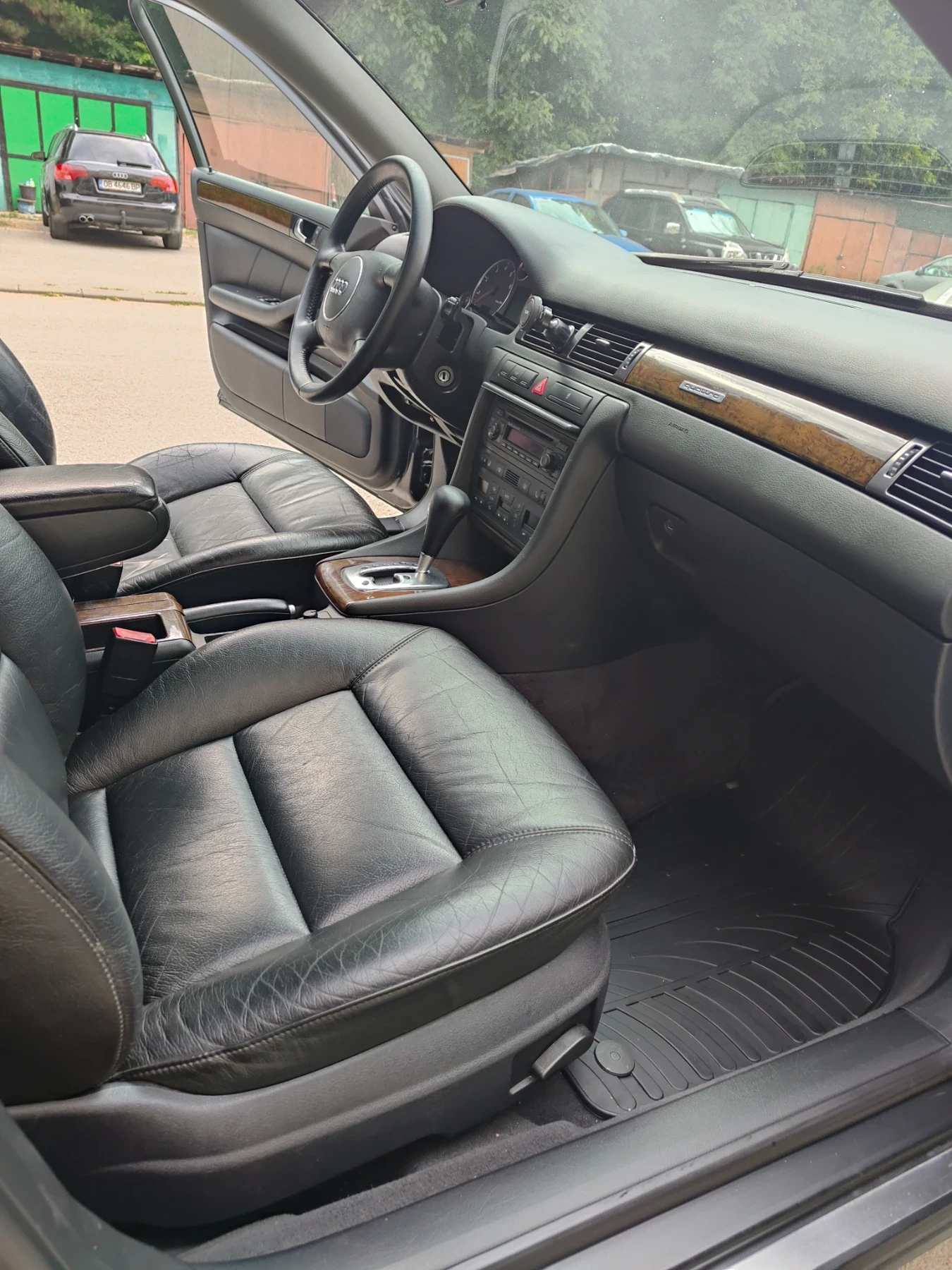 Audi A6 3.0i Quattro LPG, снимка 7 - Автомобили и джипове - 55582895