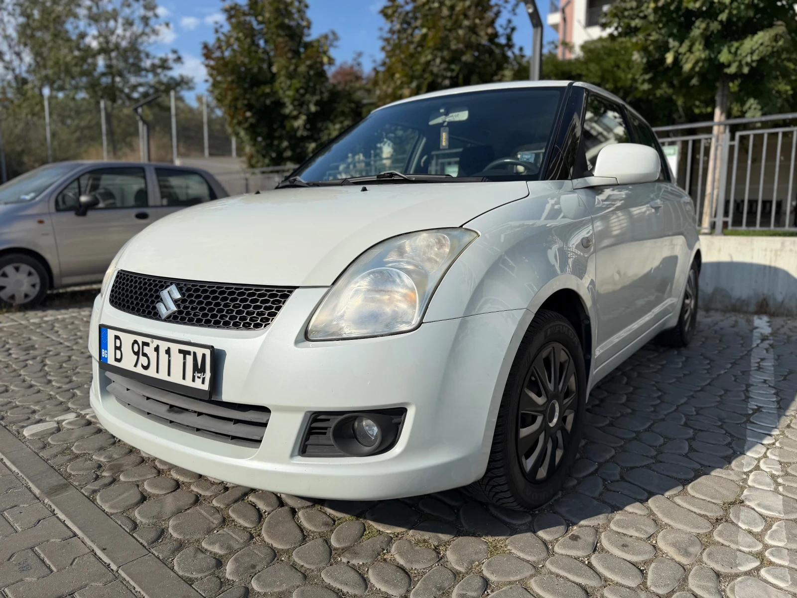 Suzuki Swift 1.3, снимка 2 - Автомобили и джипове - 56441050
