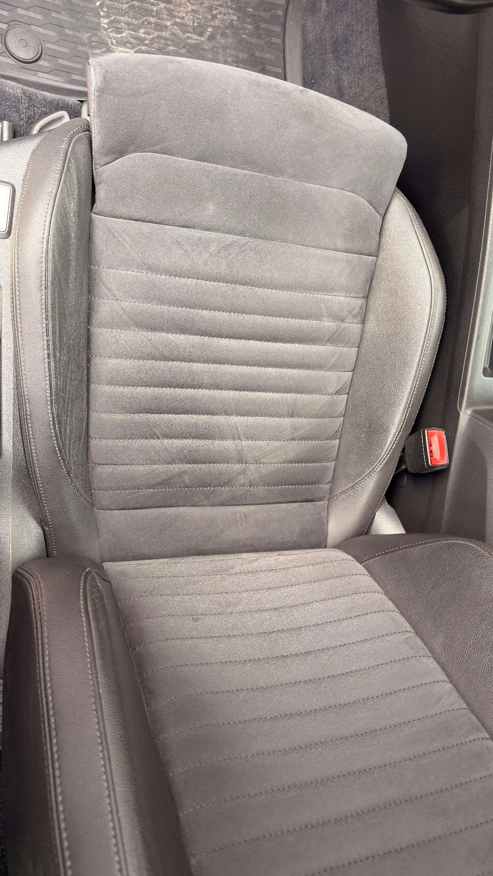 VW Passat B8, снимка 15 - Автомобили и джипове - 56612773