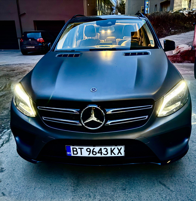 Mercedes-Benz GLE 350 AMG, MAT, DISTR, 2018, TOP!, снимка 3 - Автомобили и джипове - 46227826