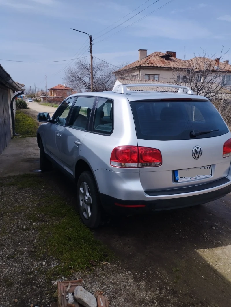 VW Touareg 2.5 TDI, снимка 2 - Автомобили и джипове - 49641393